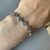 Pulseira pingentes mini flores - Joia em Prata 925 - comprar online