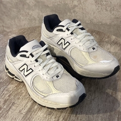 Zapatillas New Balance 20002R T. 35 - The Brand Closet