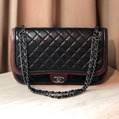 Cartera Chanel Twist Flap - comprar online