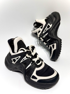 ZAPATILLAS LOUIS VUITTON ARCHLIGHT T. 37 en internet
