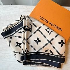 PAÑUELO LUIS VUITTON en internet