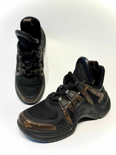 ZAPATILLAS LOUIS VUITTON ARCHLIGHT T.38 en internet