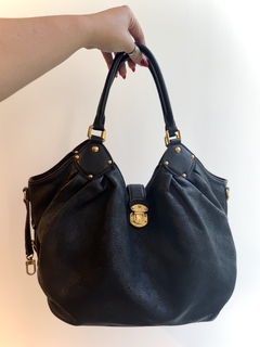 CARTERA LOUIS VUITTON MAHINA - The Brand Closet