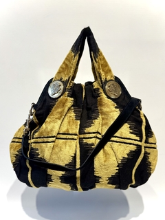 CARTERA GUCCI HYSTERIA HOBO - comprar online