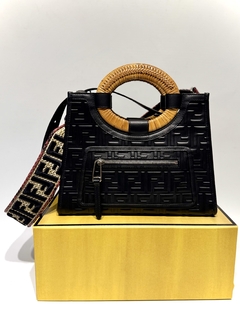 CARTERA FENDI RUNAWAY FF - comprar online