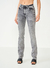 Calça Jeans bia com Aplicação