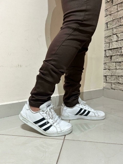 Imagem do CALÇA SARJA ALFAIATARIA SUPER SKINNY MARROM REF 700101
