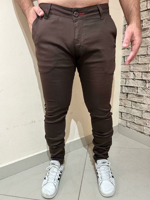 CALÇA SARJA ALFAIATARIA SUPER SKINNY MARROM REF 700101 - comprar online