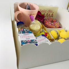 CAJA CON TAPA PVC - 25X25X10