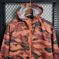Corta Vento Nike - Marrom, Laranja e Preto na internet