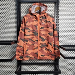 Corta Vento Nike - Marrom, Laranja e Preto