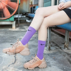 Imagem do Meias Esportivas Nike Cano Longo