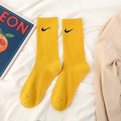 Meias Esportivas Nike Cano Longo - GOATshopping - WWE, Grifes, Gym, & Sneakers