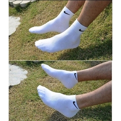 Imagem do Meias Esportivas Nike Long, Mid, Short