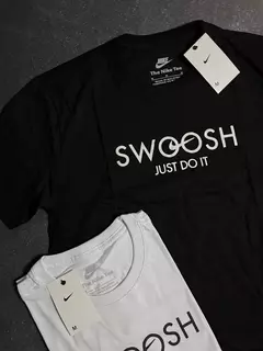 Camisa Nike SWOOSH - Premium - GOATshopping - WWE, Grifes, Gym, & Sneakers
