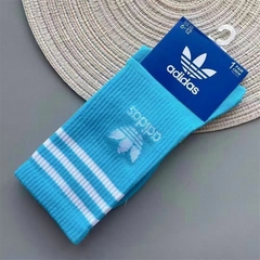 Meias Esportivas Adidas Cano Longo - GOATshopping - WWE, Grifes, Gym, & Sneakers