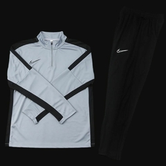 Conjunto Nike Tech Cinza & Preto | Roupa de Treino Slim com Estilo - GOATshopping - WWE, Grifes, Gym, & Sneakers