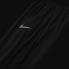 Conjunto Nike Tech Cinza & Preto | Roupa de Treino Slim com Estilo - GOATshopping - WWE, Grifes, Gym, & Sneakers