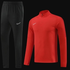 Conjunto Nike Vermelho Sportwear | Edição Casual Slim com Estilo Ativo na internet