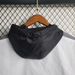 Corta Vento Nike - Branco, Preto e Cinza - loja online