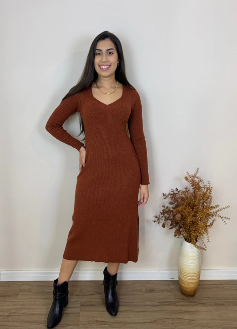 Vestido em Trico Midi Aurora na internet