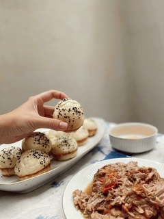 COMBO DE BONDIOLA, PANCITOS, SALSAS Y EMPANADAS PARA 30 PERSONAS ( Ver descripcion ) - comprar online