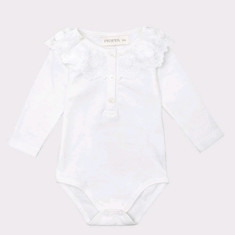 BODY MAXIMA CUELLO PUNTILLA