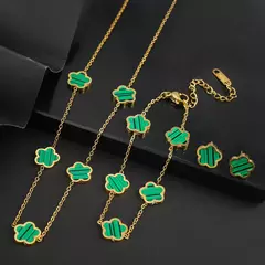 Conjunto Trevos Virginia Fonseca + BRINDE