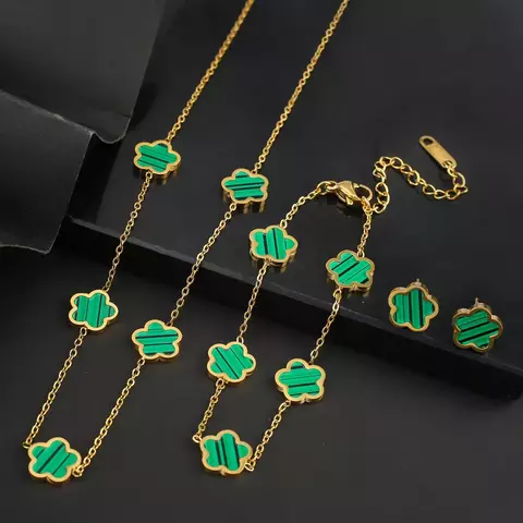 Conjunto Trevos Virginia Fonseca + BRINDE