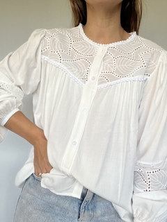 Blusa lea