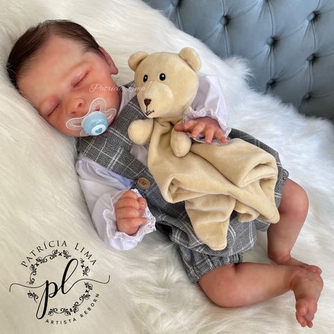bebe-reborn-joseph-sleep-menino