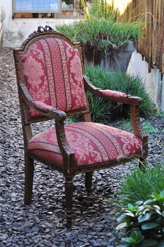 Sillón sala Luis XVI con pátina original. Cód. 12068