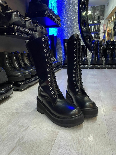 Borcego cierre de metal con suela pawer