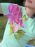 Camiseta Verde | Flor rosa