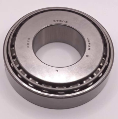 Rolamento Traseiro do Eixo Entalhado da F 250 CAMBIO ZF Marca: Koyo Original Acesse nosso site, temos diversos tipos de Rolamentos, Retentores e Lubrificantes.