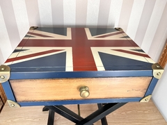 Imagem do Mesa Lateral England - Madeira com Gaveta