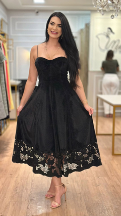 Vestido Midi de Veludo e Barrado de Guipir Francesca Preto