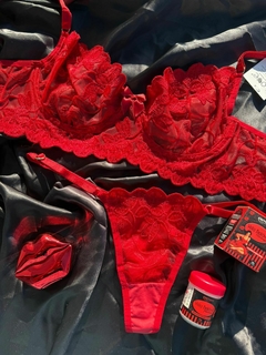 Conjunto Tule vermelho