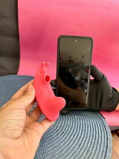 Vibrador de Calcinha Butterfly com Sucção e Imã