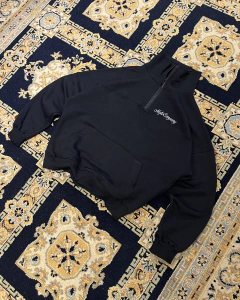 HALFZIP BLACK en internet