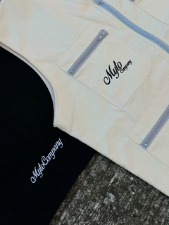 CHALECO CARGO FULL BLACK en internet