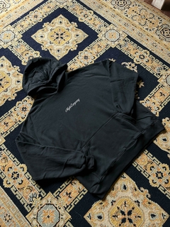 BLACK BASIC HOODIE en internet