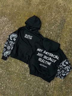 HOODIE SOCIALLY SELECTIVE