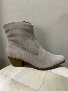 Bota Suzana Carnezela Camurça - comprar online