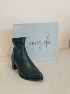 Bota Djuly Carnezela Boutique