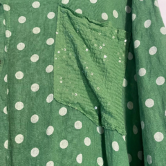 Vestido verde en internet