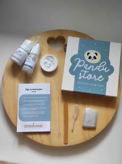 Kit Pingente de Leite Materno Mãe beijando bebê Raso - comprar online