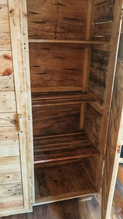 PLACARD con puertas - De tal palet