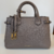 Bolsa Tiracolo Burberry Banner na internet