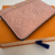 Porta-cartões Louis Vuitton Rosa - Wishlist Brechó